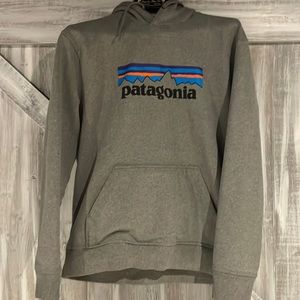 Women’s Large Patagonia Uprisal Hoody-Recycled